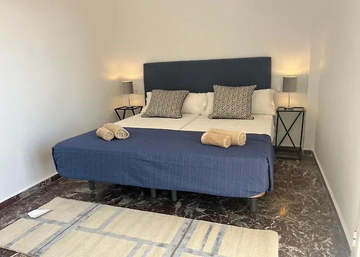 Sur Suites La Marina