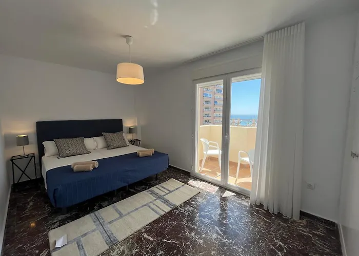 Sur Suites La Marina